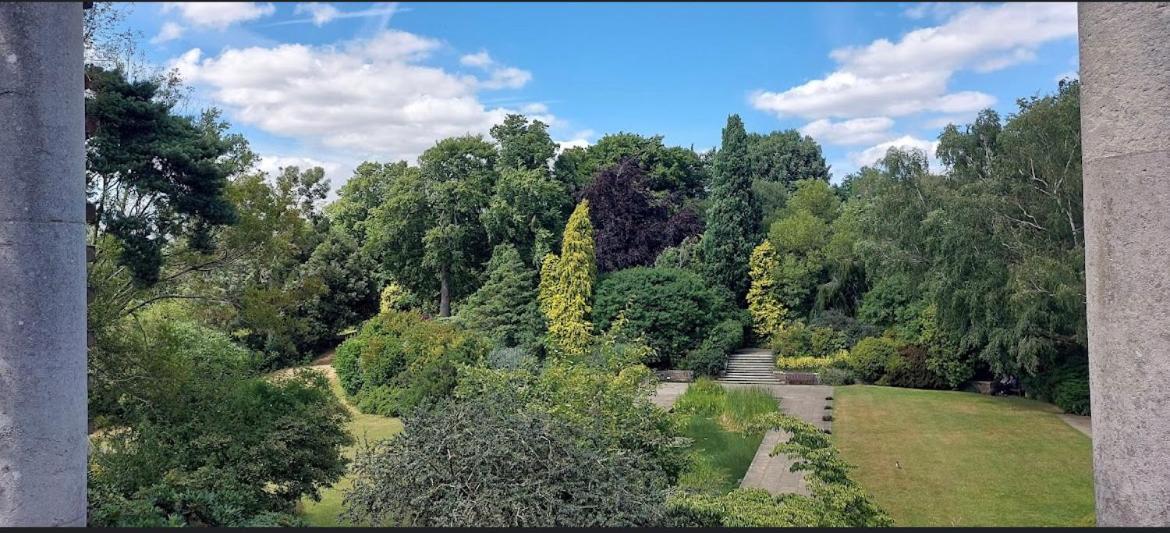 Hampstead Opulence - Luxurious Split Level Apartamento *